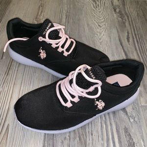 Womens U.S. Polo Assn Sneakers, size 7